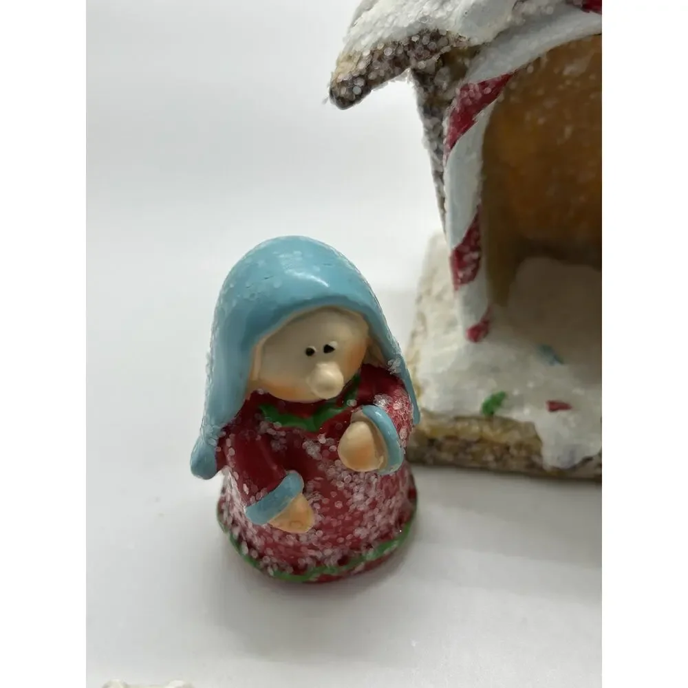 Merry Brite Nativity Gift‎ Set In Box With Gingerbread Stable And 8 Pieces